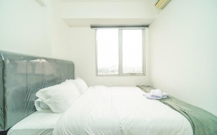 Simple 2 bedroom above mall bassura / Netflix