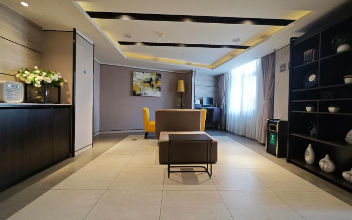 Home Inn Plus Beijing Changping Government Street Metro Station