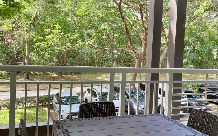 1BR Greenery View at Pico De Loro Hamilo Myna B