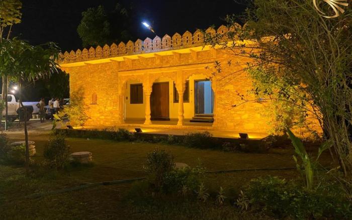 CABANA- 5 BHK Luxury Villa near Udaipur