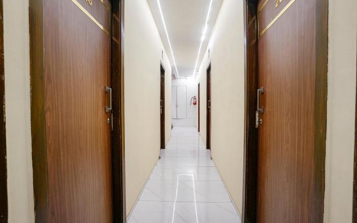 FabHotel Powai Inn