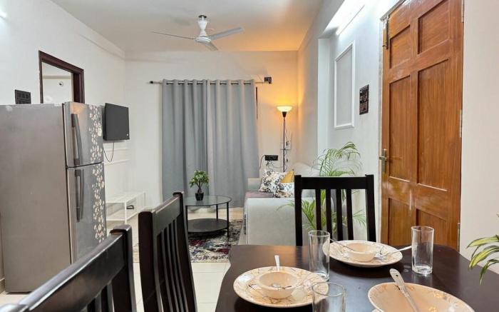 Stylish Haven: Central 2BHK with Full Amenities