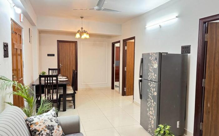 Stylish Haven: Central 2BHK with Full Amenities