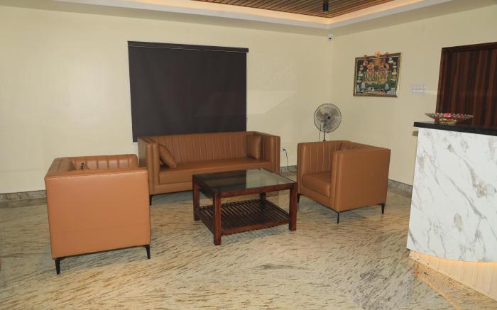 Hotel Royal Inn 