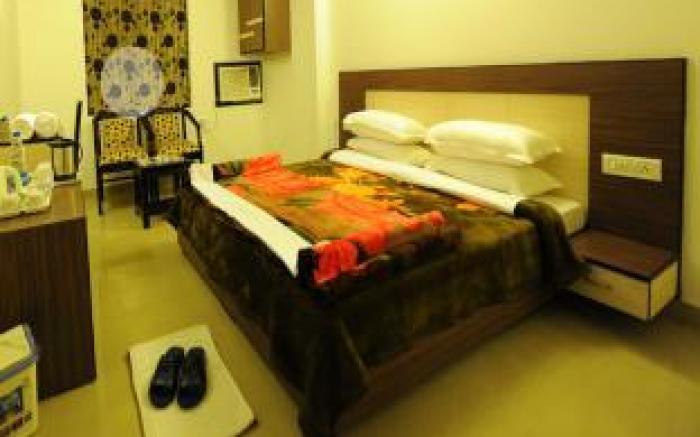 Hotel Hkj Residency