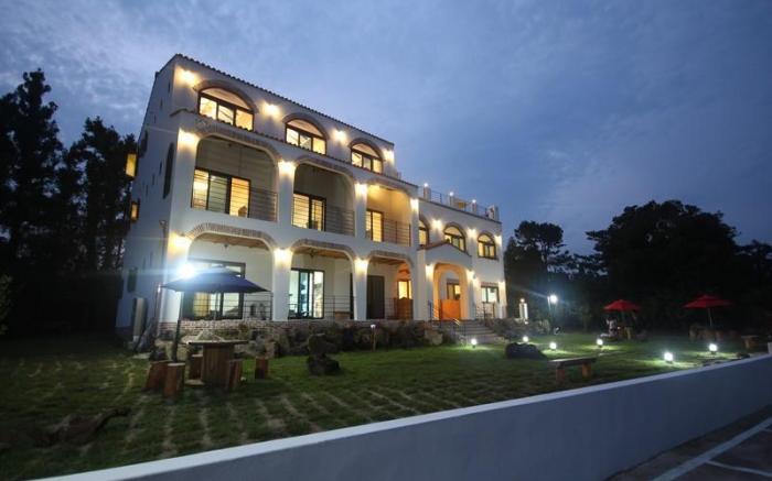 Goodstay Nomad Pension in Jeju