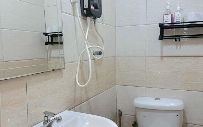 H3 NO TV 5min Walkable to KSL | Room For 2 pax
