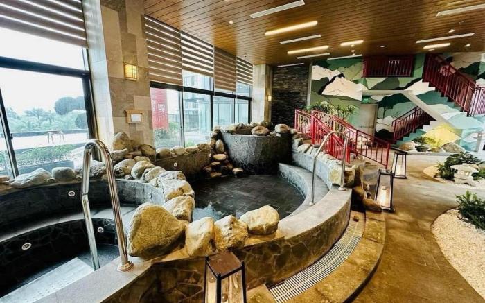 Japanese design beautiful lake view Onsen Ecopark