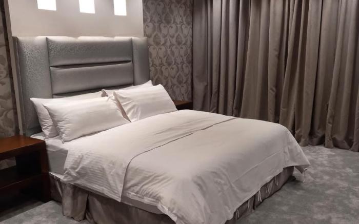Furnished Digital Apartments with Smart Entry