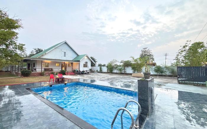 Om Sai Farmhouse