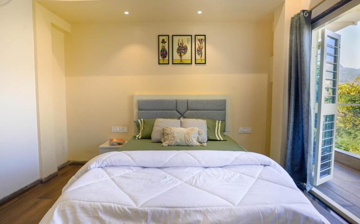 Stay Leisurely The White Mirage, 3BHK Pawna Lake
