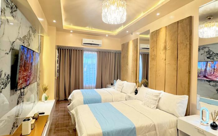 Crib2go (Dolce Vista Suite) with skyline view