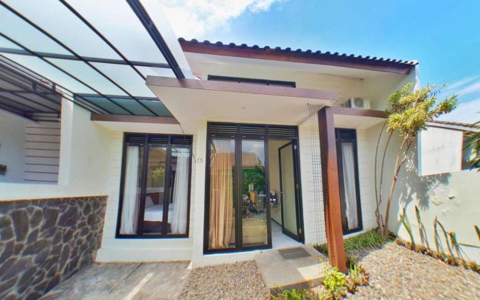 Premium Villa Batu 2 Bedroom Panderman Garden C5