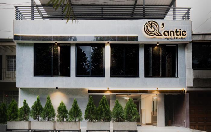Q'antic Lodging & Rooftop