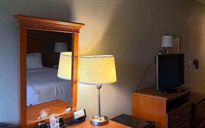 SureStay by Best Western Forsyth Decatur