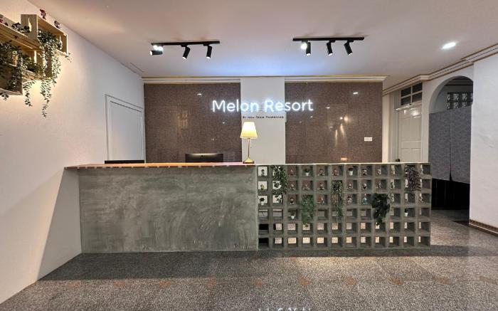 Melon Resort