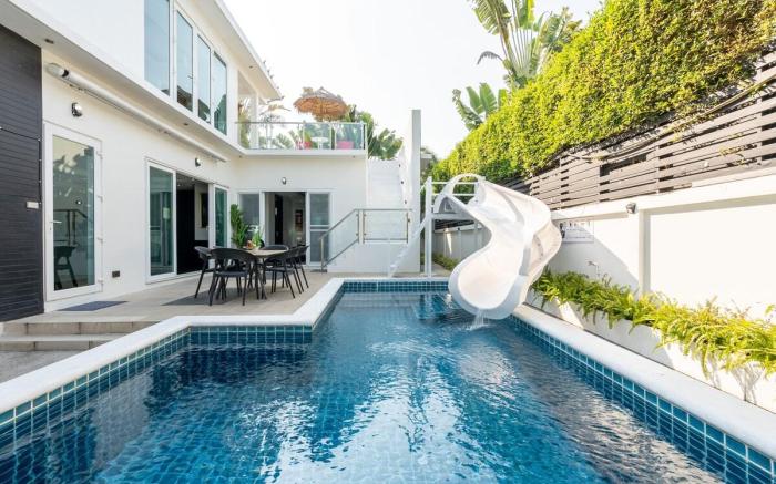LUXE Pool Villa Pattaya 3 Bedroom