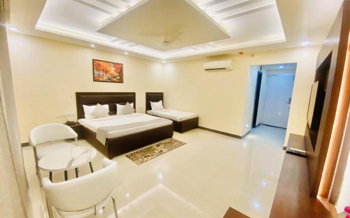 Ayansh Klyde Inn, Lucknow