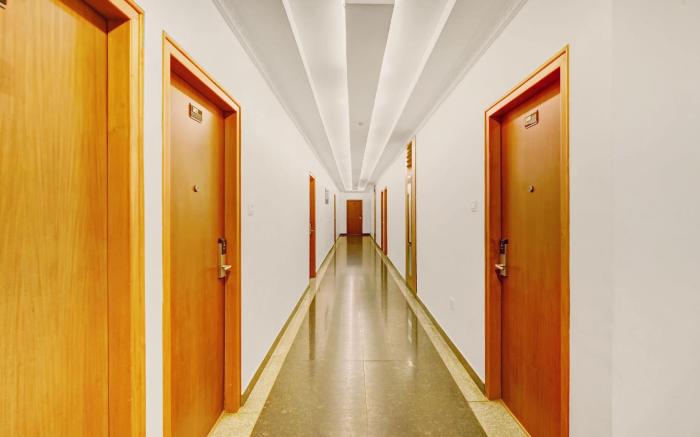 Super Townhouse Oak City Center Kushal Nagar