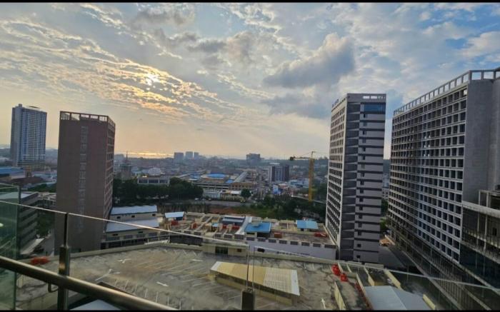 Apartment Nagoya Thamrin City - Dream Homestay