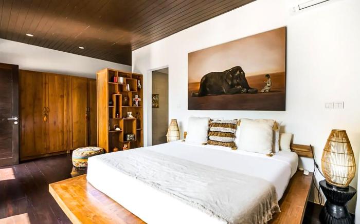 Modern 3BR Private Pool Villa in the heartseminyak