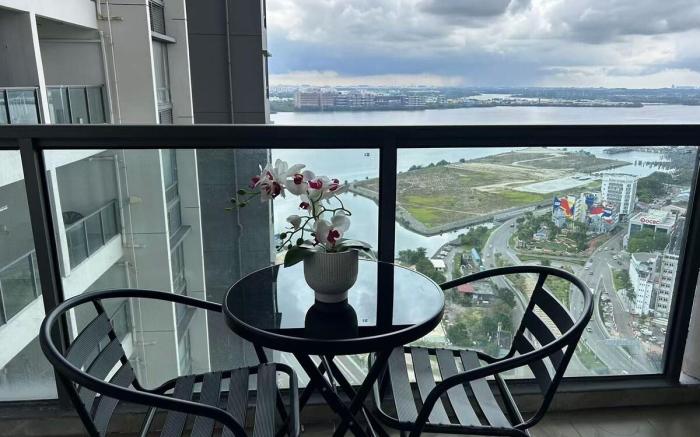 R&F Princess Cove 2R2B By Wan Li Homestay