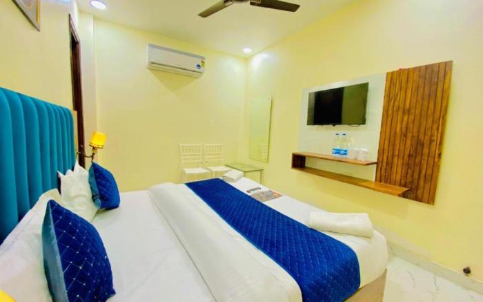 Goroomgo Holiday First Amritsar