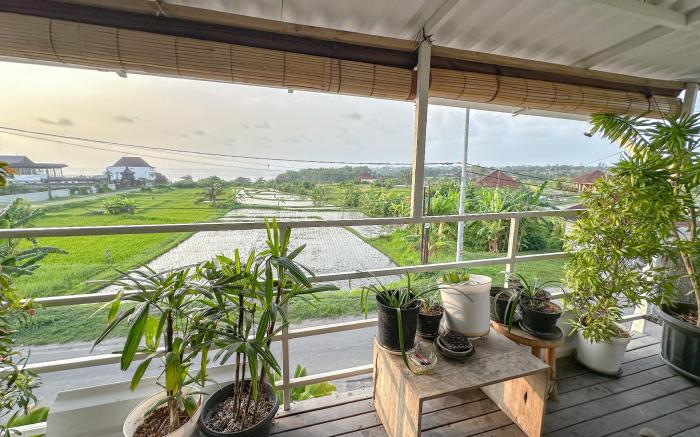 Tipsy Sea View Apartment