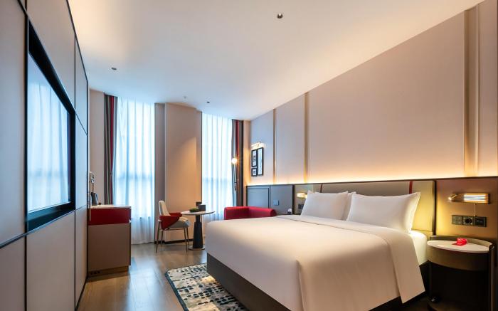 Radisson Red Hotel Jinan CBD