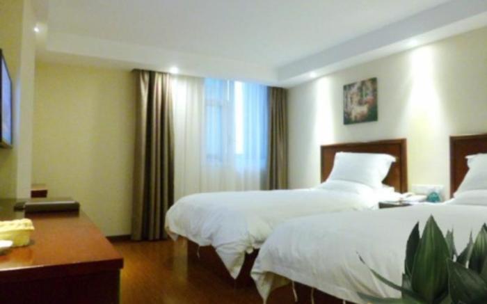 GreenTree Inn Guangxi Yulin Jincheng Commercial Building Shell Hotel