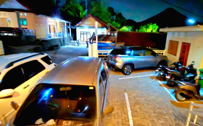 Holi Homestay Trawas