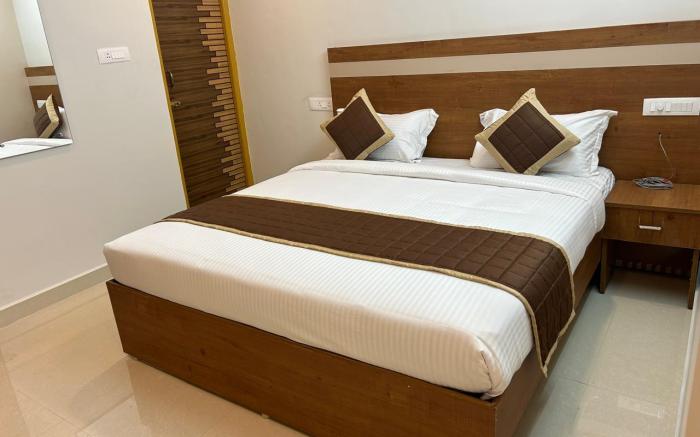 HOTEL VAMANA INN