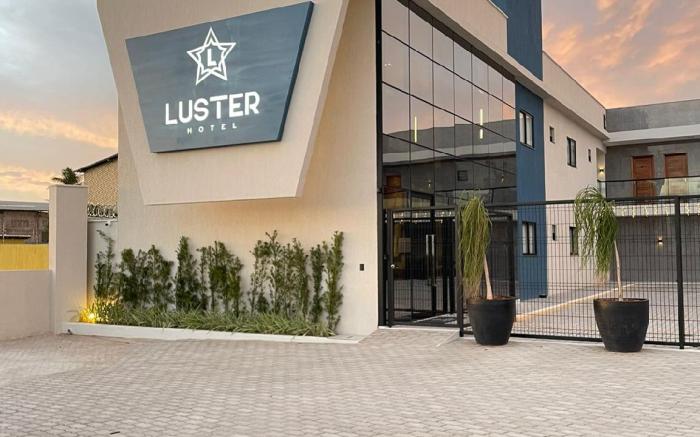 LUSTER HOTEL
