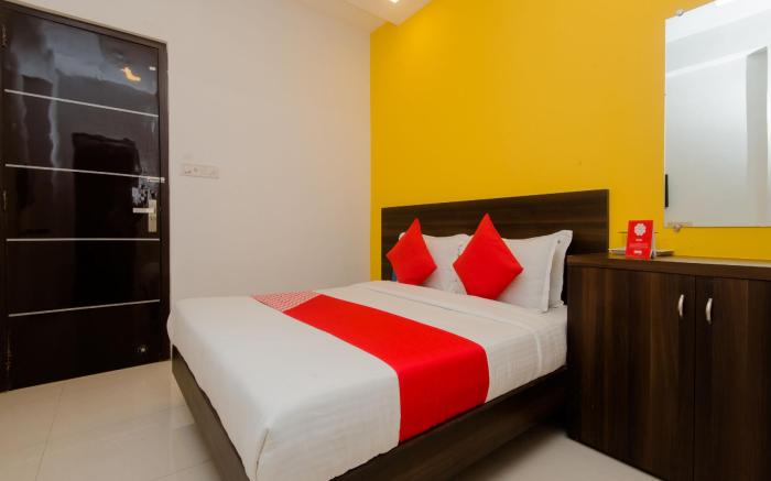OYO 11498 Hotel Bliss Executive