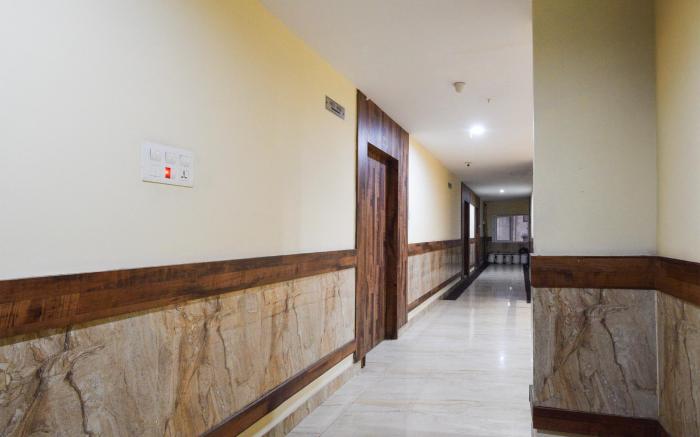 Super Townhouse Vanasthalipuram formerly Hotel Surabhi