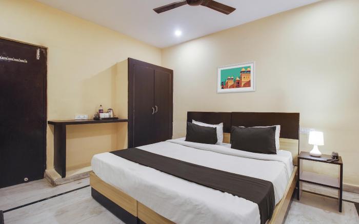 Hotel O Anuguna Tulasi Grand Near JNTU University Hyderabad