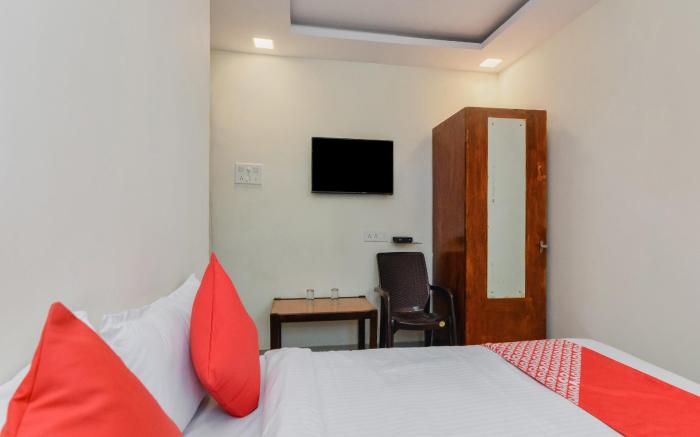OYO 24756 Devi Residency