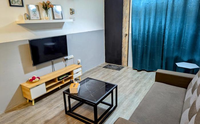 Shines GuestHouse 3Br with Outdoor Chilling