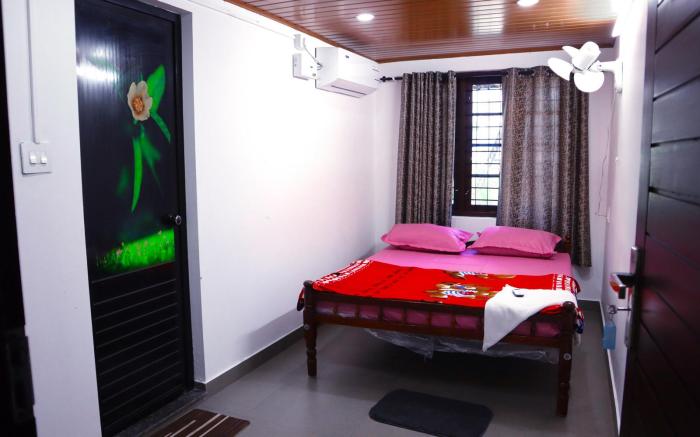Bougainvillea Beach House Cherai - For Your Family