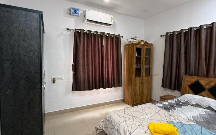 Entire Villa with Beautiful Garden