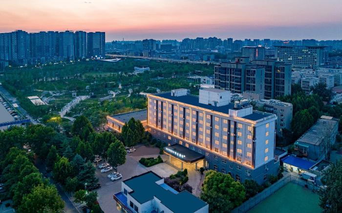 Madison Hotel Zhengzhou Jinshui Agricultural University