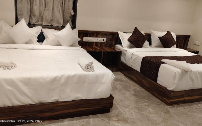 Hotel Sanjary International