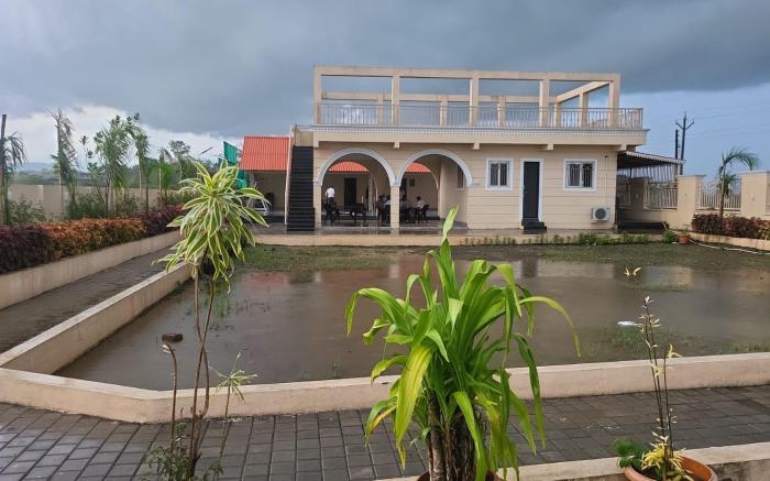 The Sol Street Villa