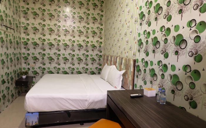 Louise Hotel