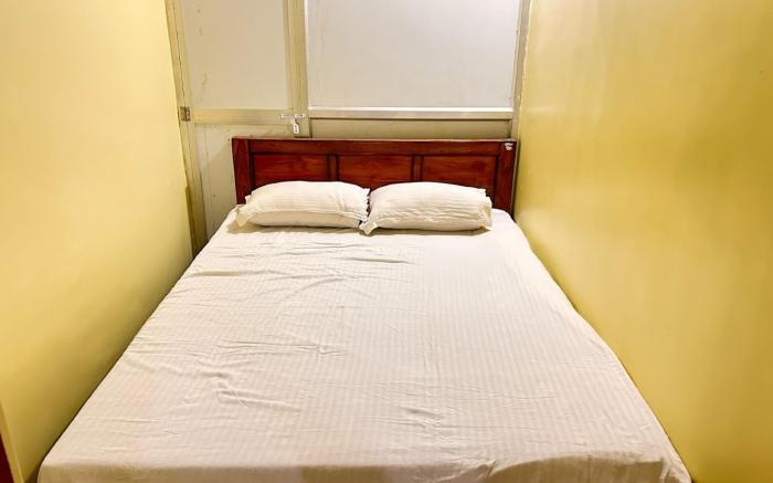 Goroomgo Anand Atithi Bhawan Puri