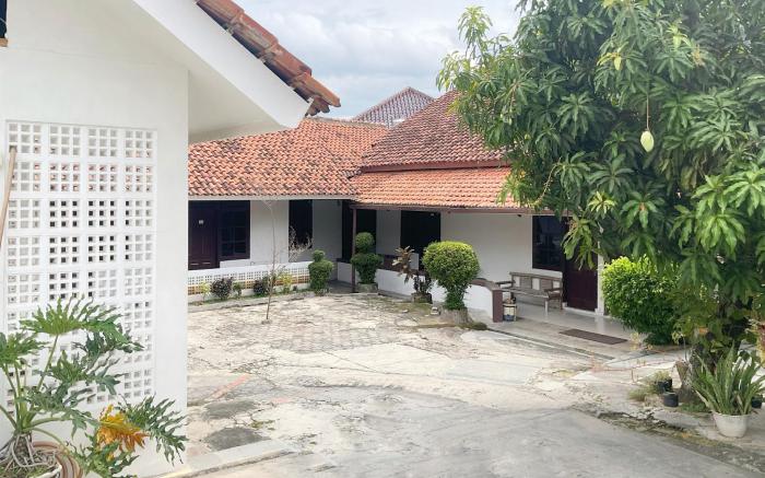 RedDoorz Syariah @ Aziziah Homestay Lampung