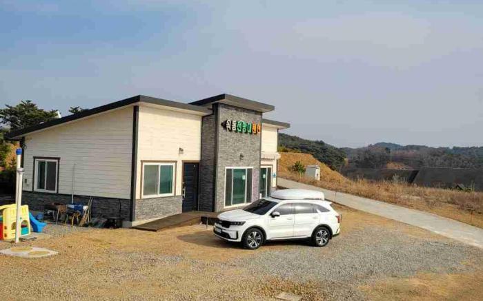 Sokdong Observatory Pension