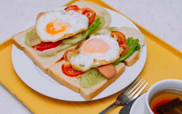 Cat Ba Nam Phong Hotel