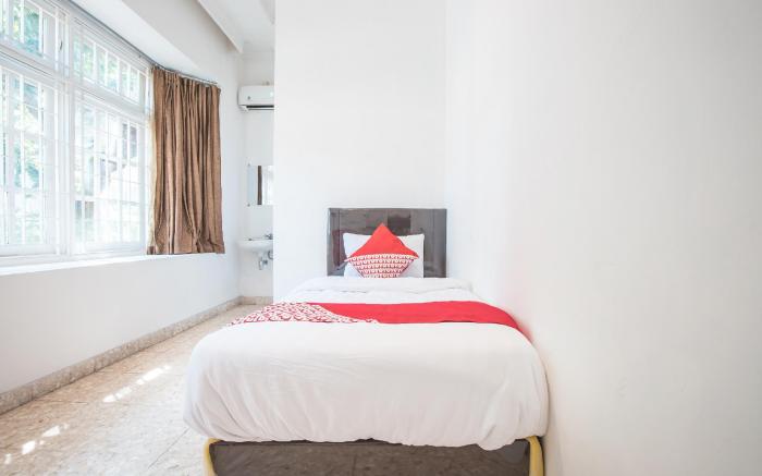 Capital O 332 Residence G17 Kemang