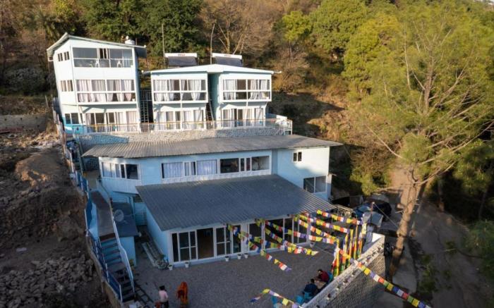 Acanti, Dharamshala